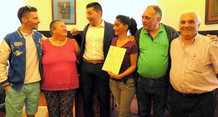 El alcalde de Ponte Caldelas entrega el premio de Caldelas Tapas