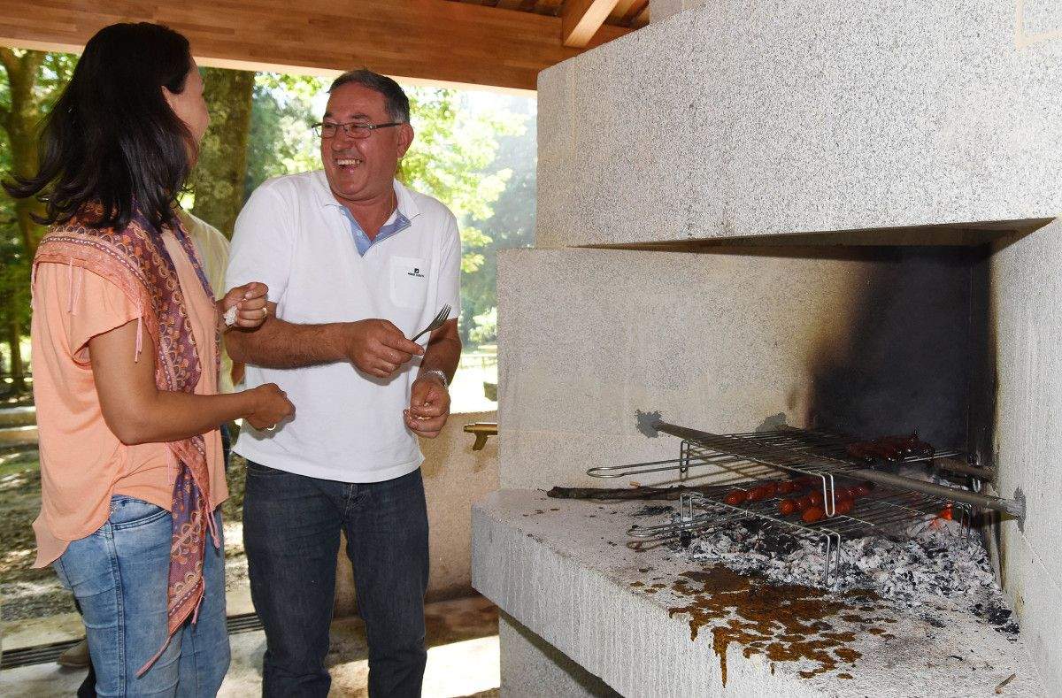 Inauguración de los nuevos asadores del Lago de Castiñeiras
