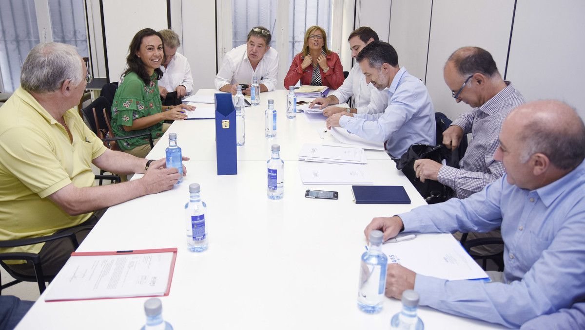 Reunión da comisión de seguimento das obras da rede de abastecemento de auga