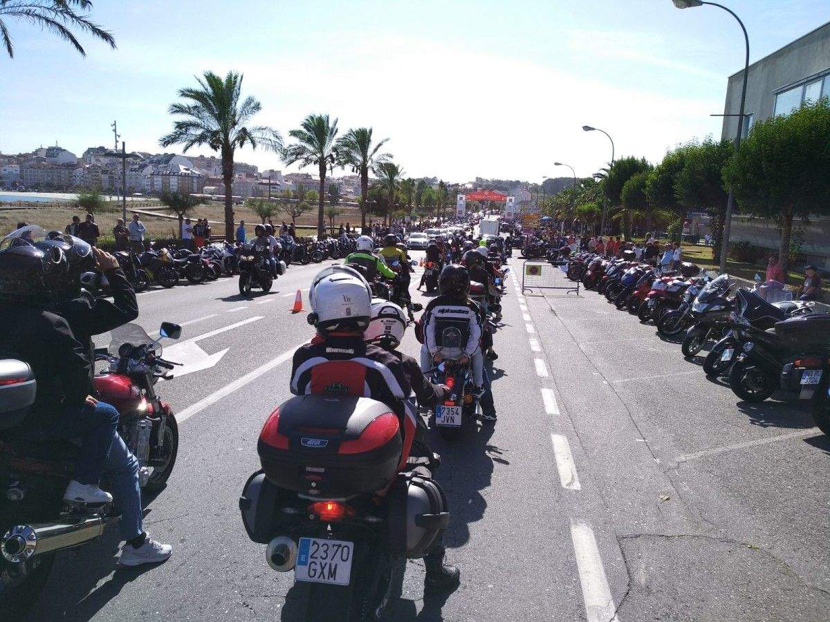 Concentración de motos en Baltar