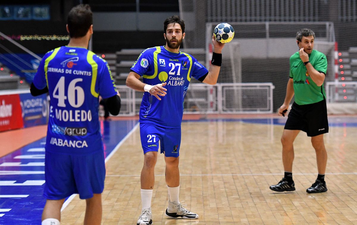 Partido entre Condes de Albarei Teucro e Guadalajara no Municipal