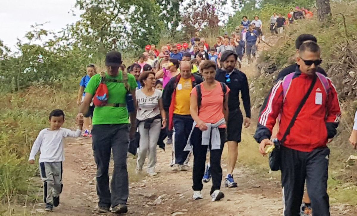 Caminata organizada por el Concello de Marín
