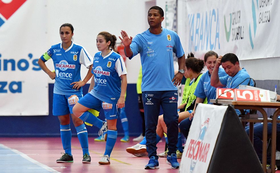 Marcio Santos, nun partido de liga do Poio Pescamar