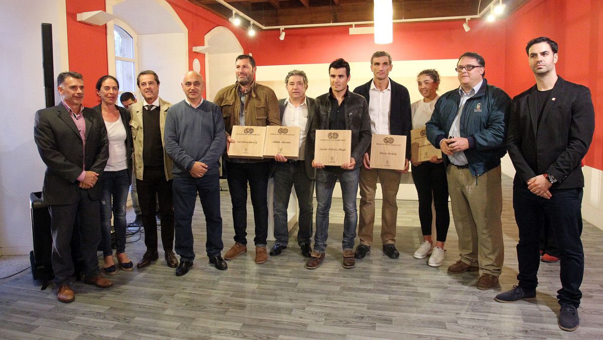 Recepción aos deportistas locais que conseguiron medalla mundialista en 2017