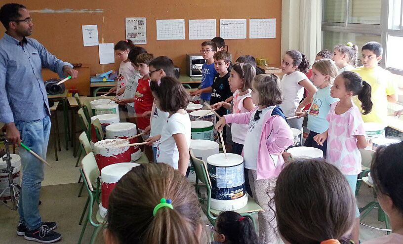 Taller de eco-percusión en Ponte Sampaio