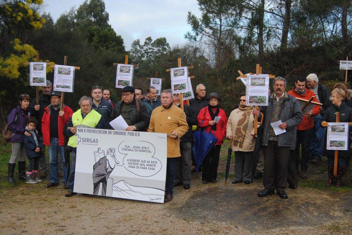 Vía crucis en defensa de la sanidad pública en Monte Carrasco Vía crucis en defensa de la sanidad pública en Monte Carrasco