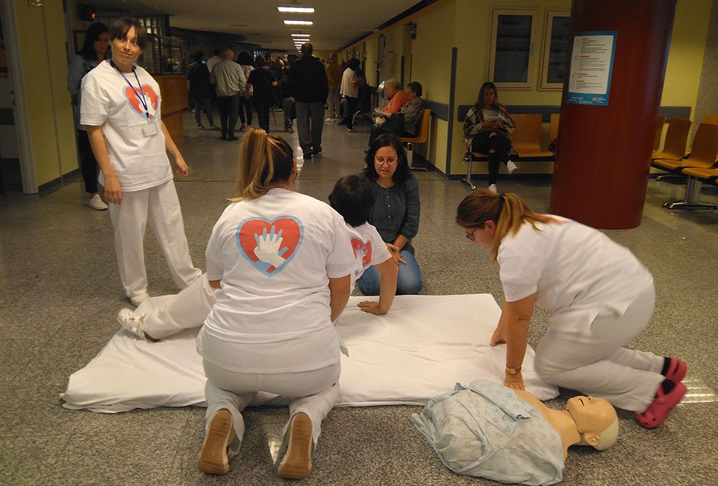 Taller práctico de reanimación cardiopulmonar (RCP) 
