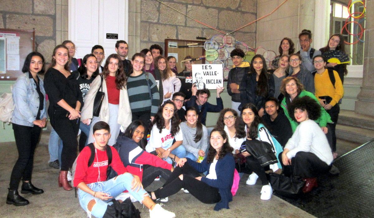 Estudiantes del proyecto Erasmus+ en el IES Valle Inclán