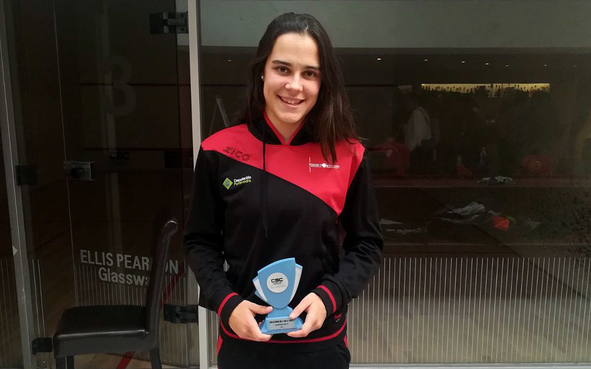 Marta Domínguez tras vencer en la Copa de España Sub-19 de squash