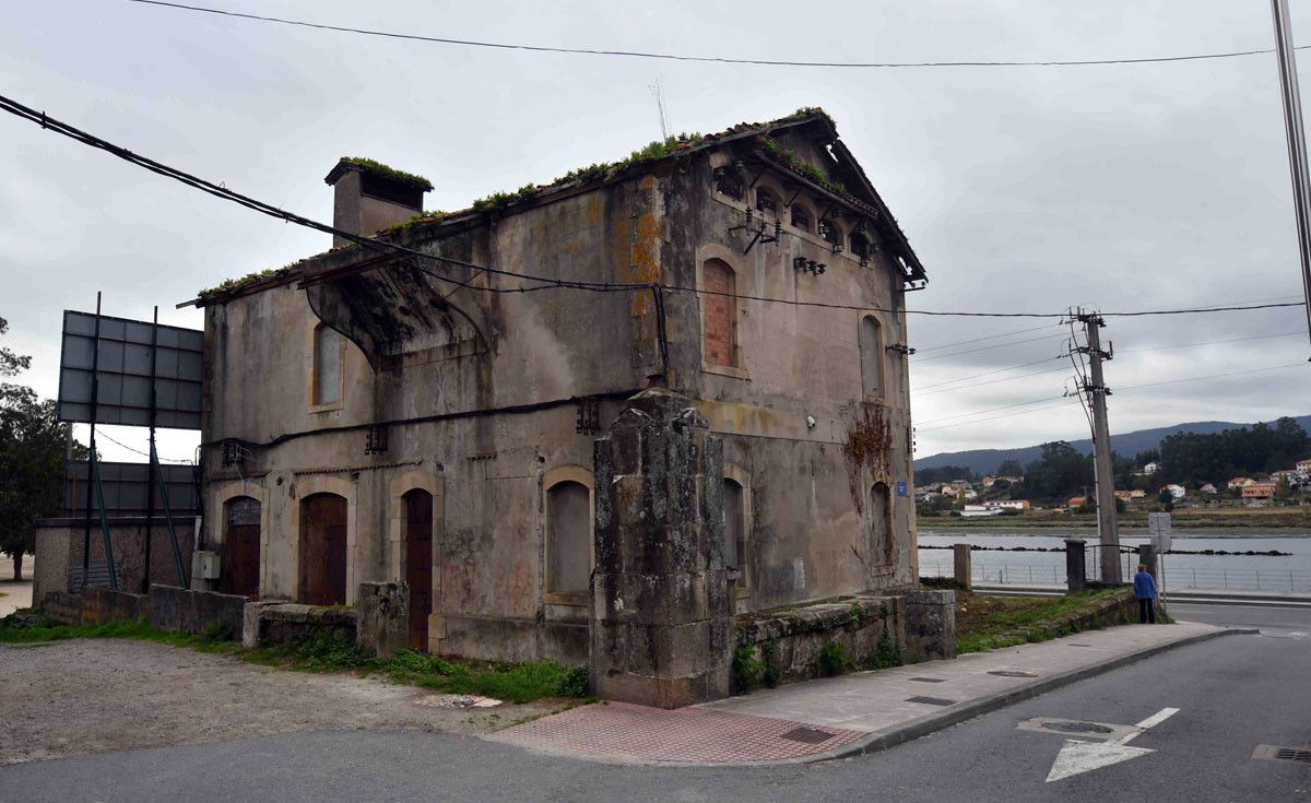 Antiga central eléctrica de Mollavao