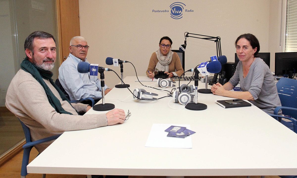 Xosé Manuel Abraldes, José Antonio Gómez e Anxos Riveiros nas Conversas na Ferrería