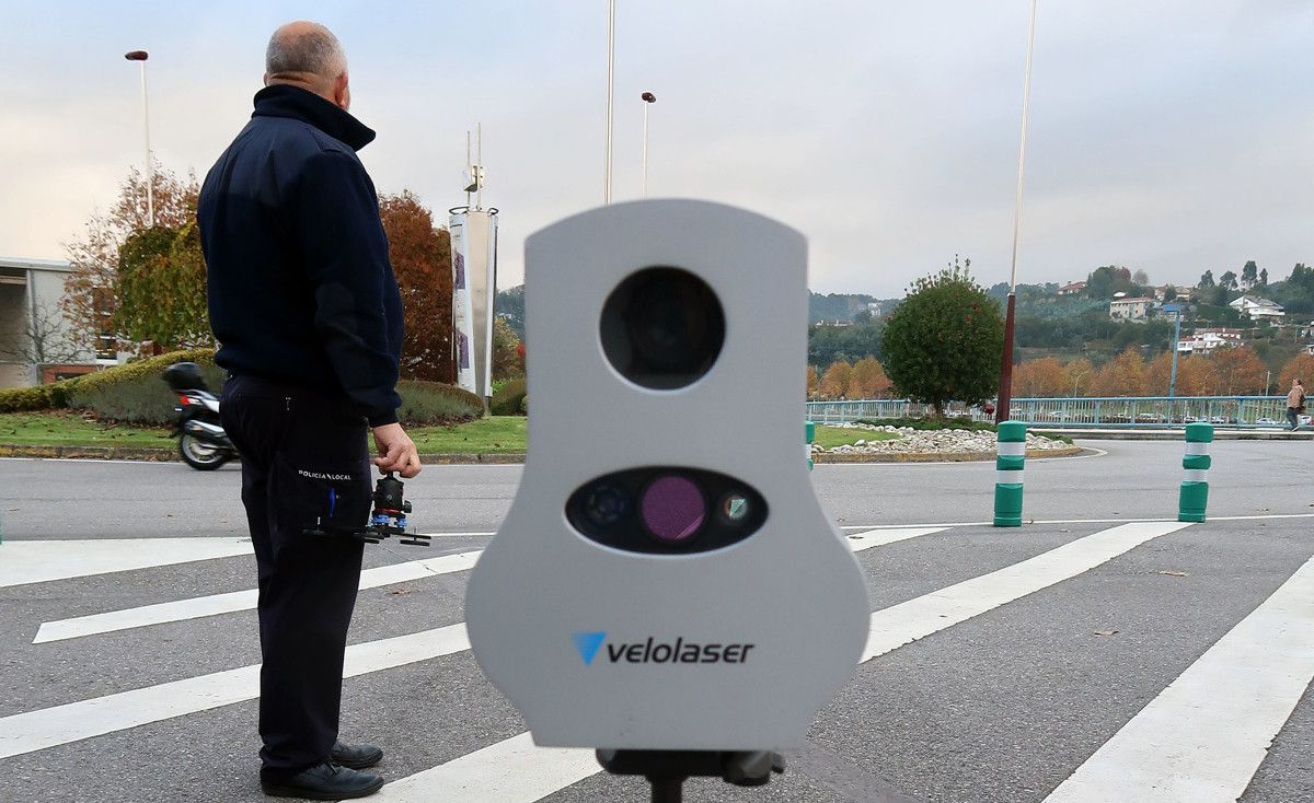 Nuevo radar de velocidad de la Policía Local de Pontevedra