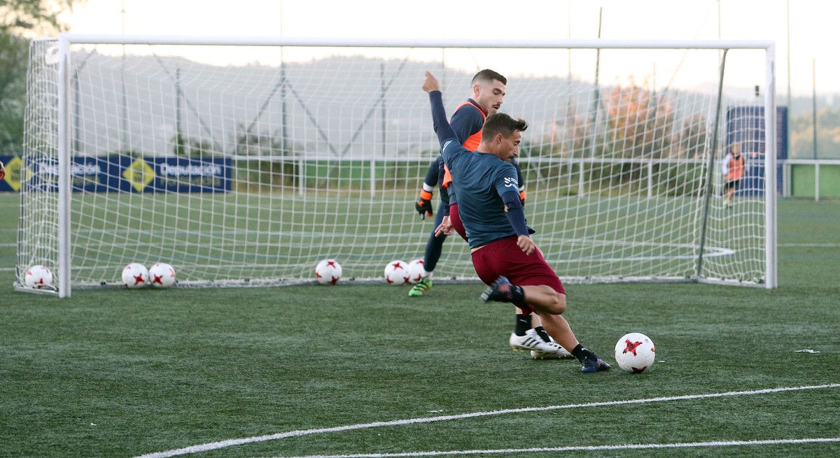 Entrenamiento del Pontevedra en Príncipe Felipe