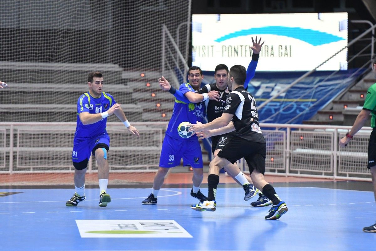 Partido entre Teucro y Atlético Valladolid en el Municipal