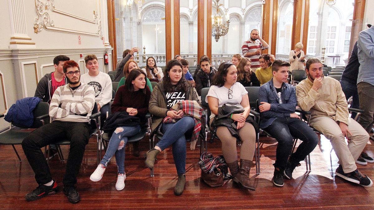 Participantes en el programa "Depoemprende"