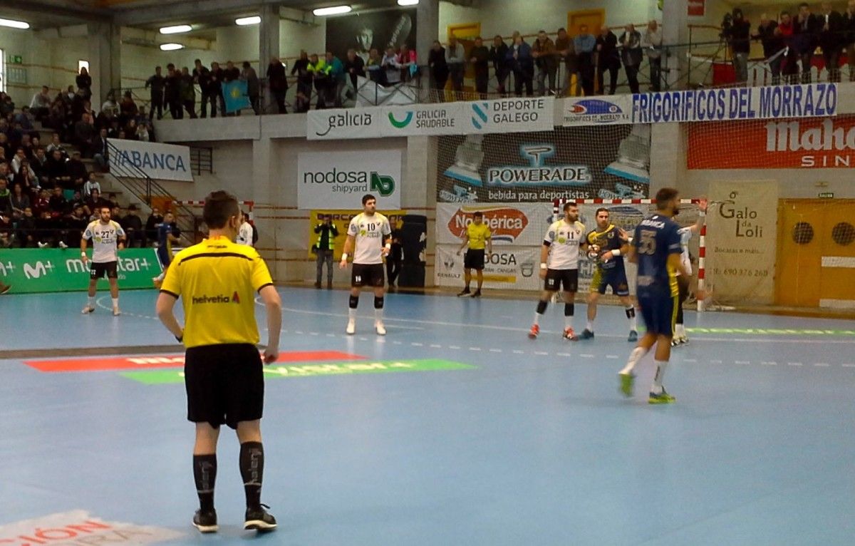 Partido entre Cangas e Condes de Albarei Teucro no Gatañal