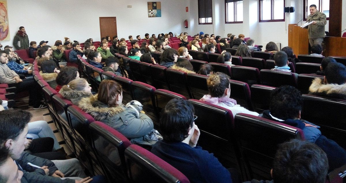 Sesión de acogida del Programa Integrado de Emprego EmpregaMarín IV