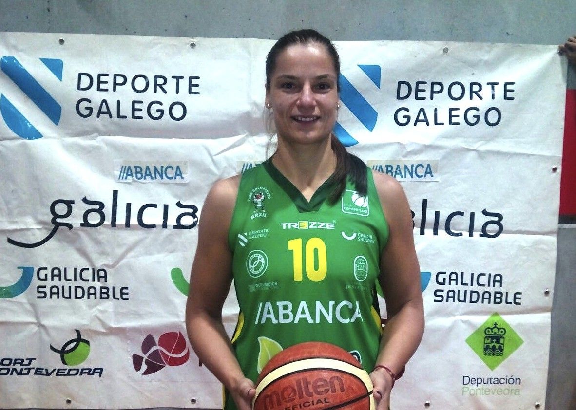 Jelena Budimir, nova xogadora do Arxil