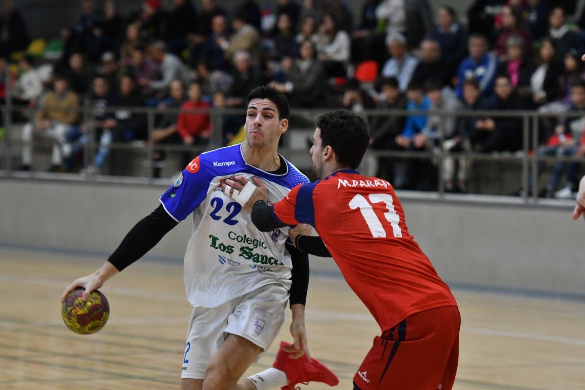 Partido entre Cisne e Grupo Covadonga no CGTD