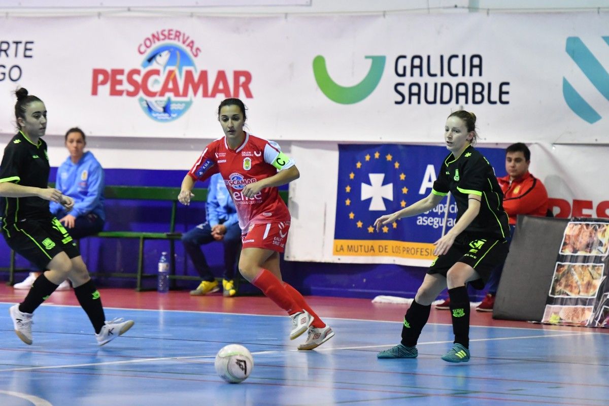 Partido entre Poio Pescamar y Alcorcón en A Seca