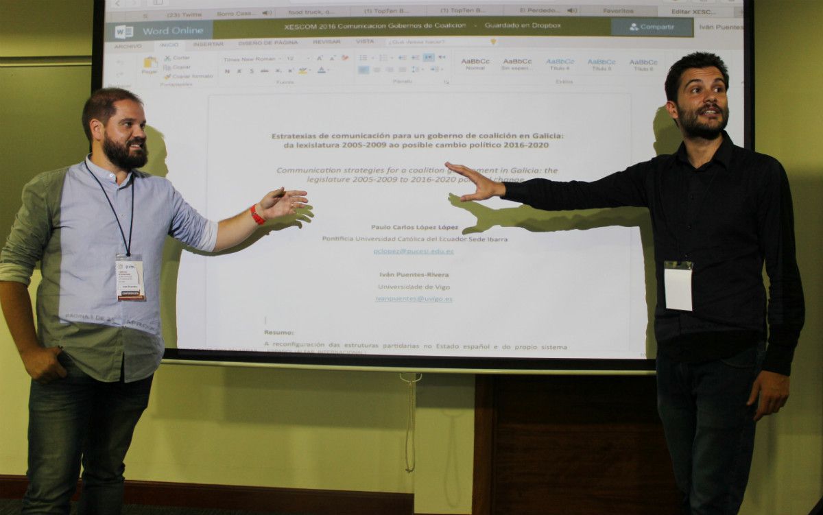 Iván Puentes y Paulo Carlos López durante su participación en un congreso