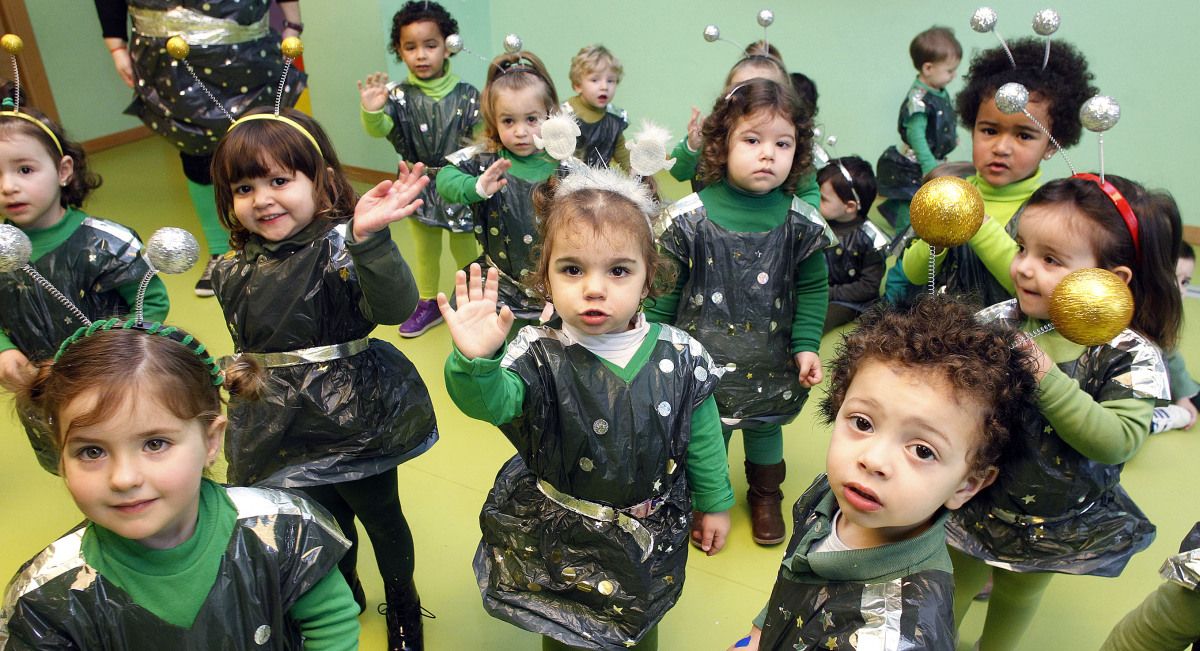 Fiesta de carnaval en la Escuela Infantil del Campus de Pontevedra Fiesta de carnaval en la Escuela Infantil del Campus de Pontevedra