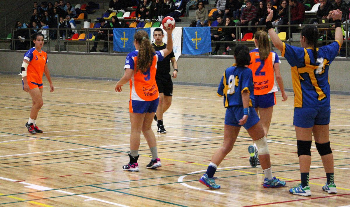 Primera jornada del Campeonato de España de Selecciones Territoriales de balonmano