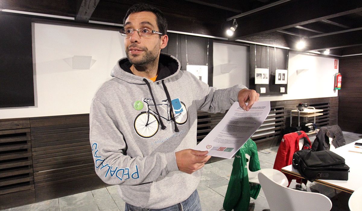 Quique Pérez, voceiro de "Pedaladas"