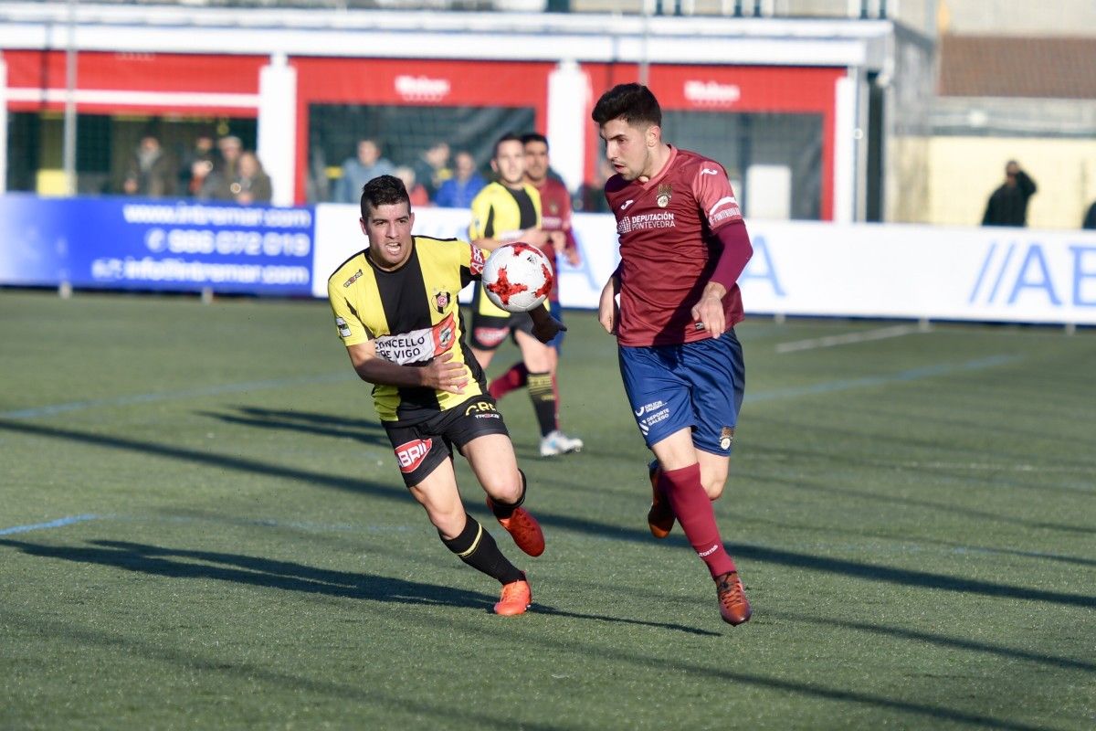 Partido entre o Rápido de Bouzas e o Pontevedra no Baltasar Pujales