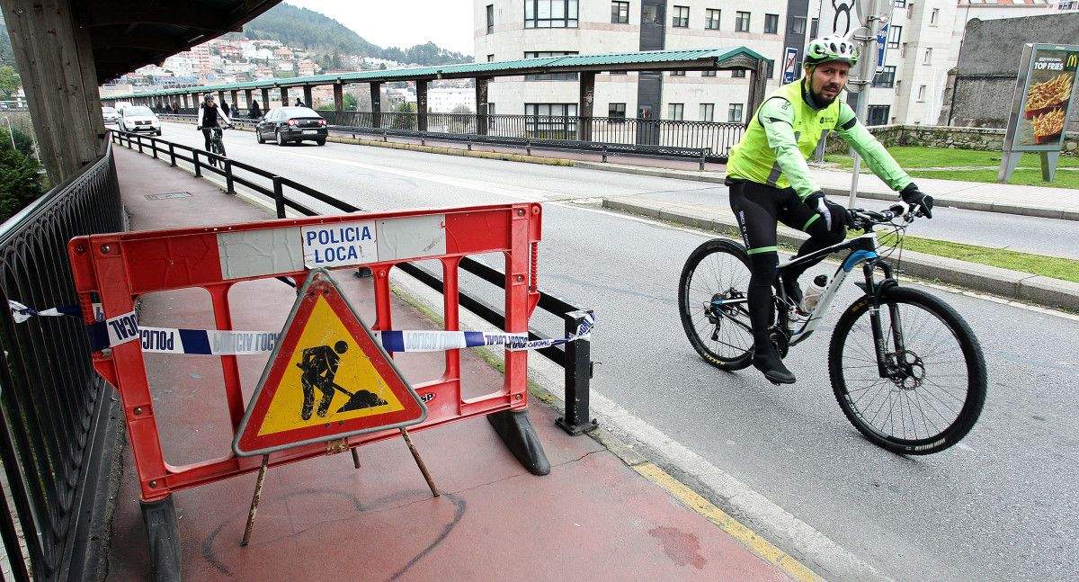 Cambio de iluminación en el margen izquierdo del puente de A Barca