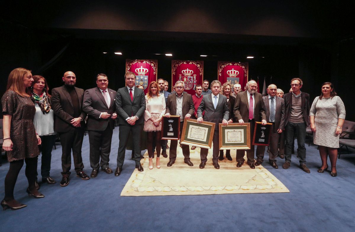 Entrega de Premios Cidade de Pontevedra a Víctor Pedreira y a la Escola de Xadrez