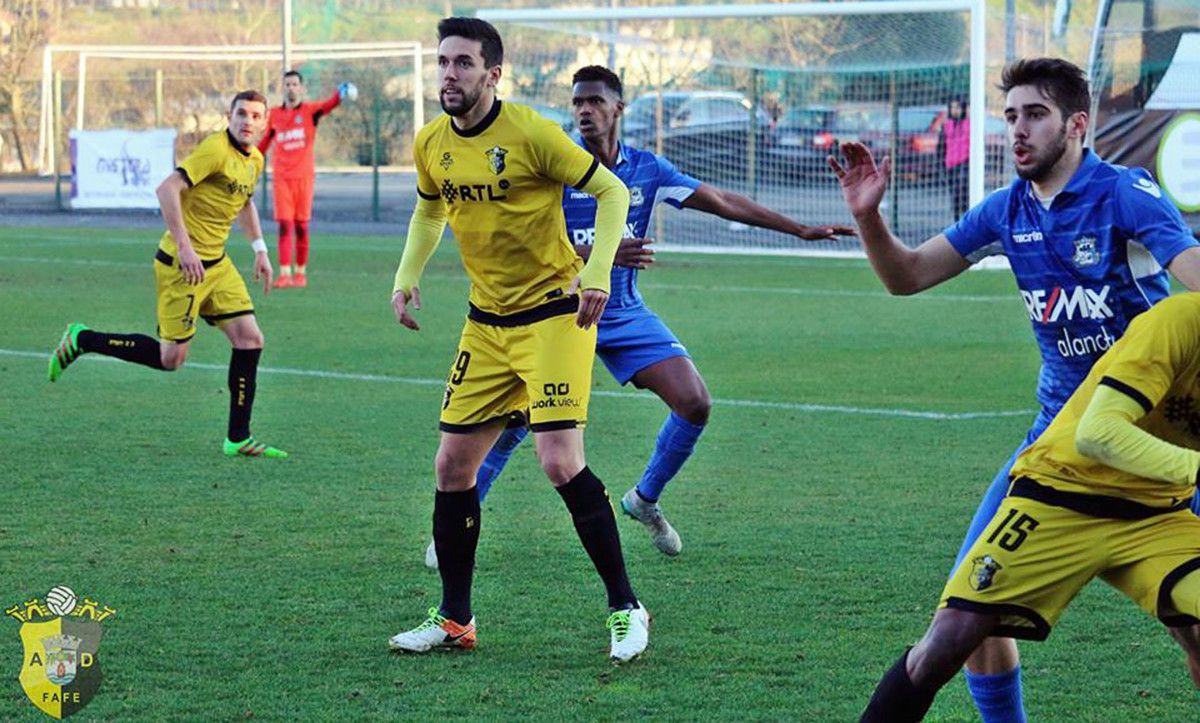 Eder Díez en un partido con el AD Fafe