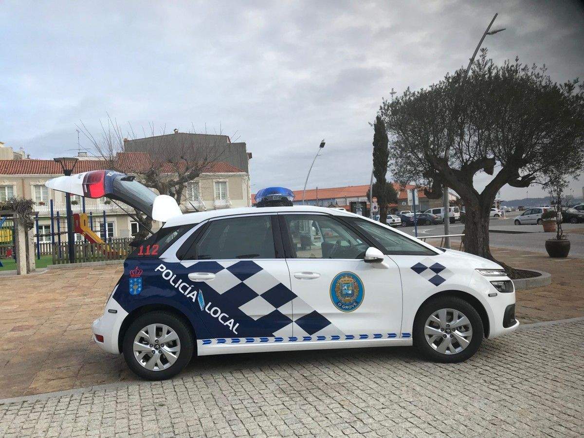 Vehículo de la Policía Local de O Grove