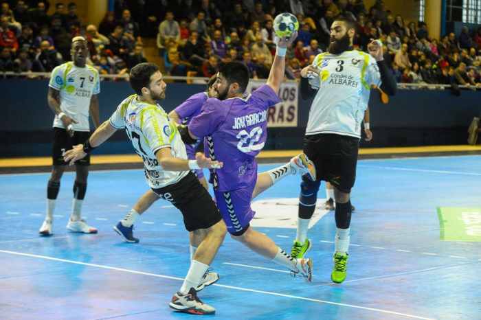 Partido entre BM Guadalajara y Teucro