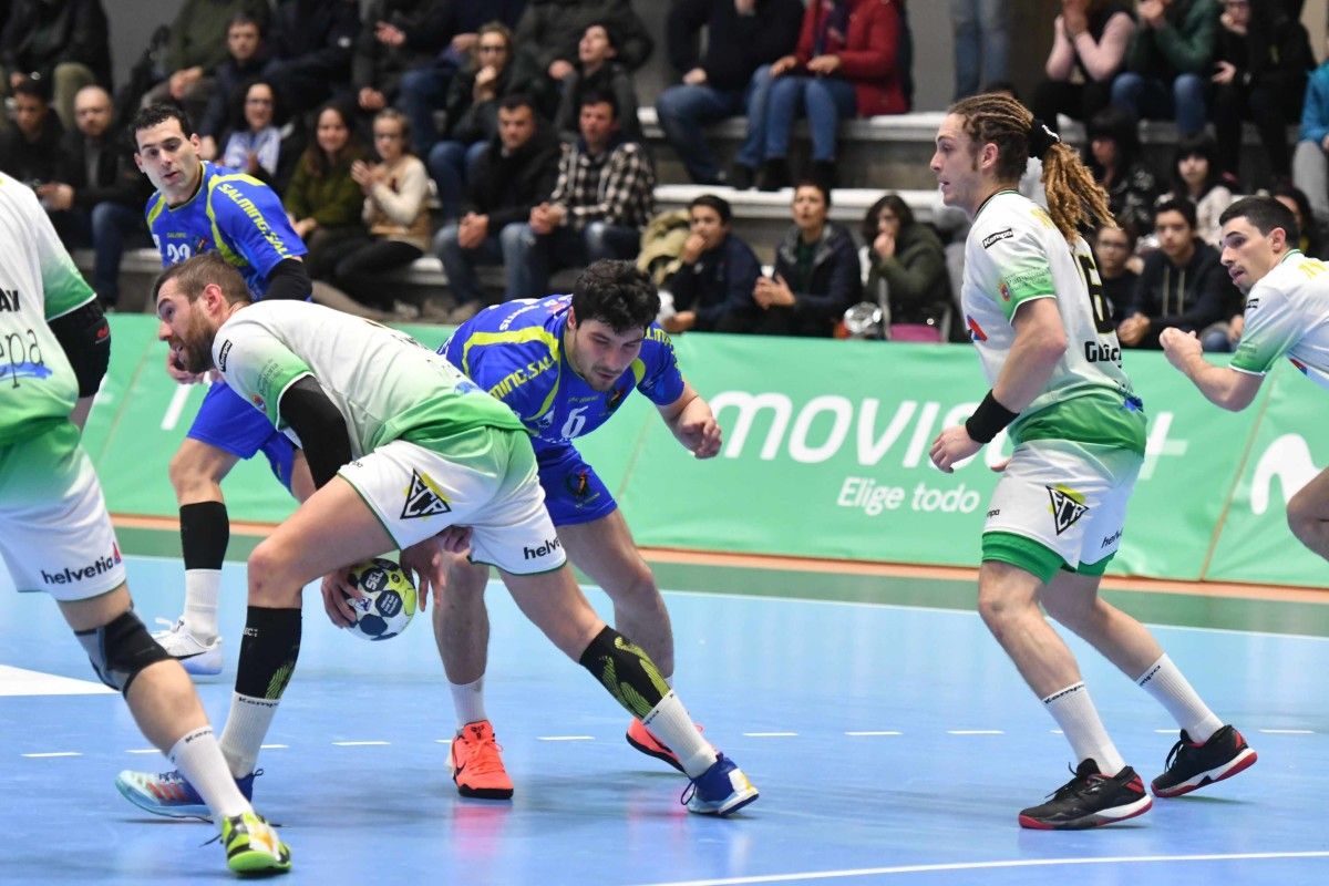 Partido entre Teucro y Anaitasina en el Municipal