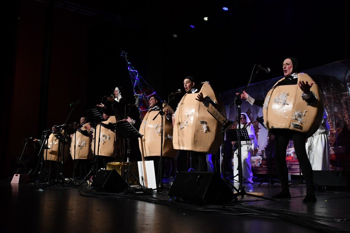 Comparsa 'Val do Lérez' na final do concurso de Murgas 2018 Comparsa 'Val do Lérez' na final do concurso de Murgas 2018