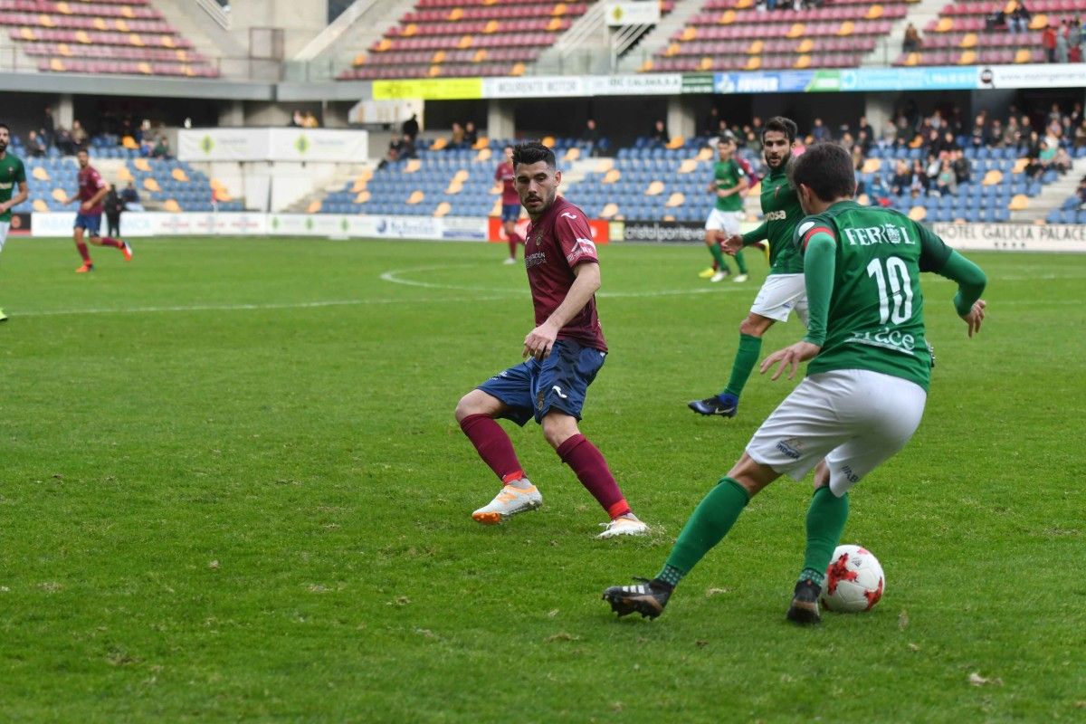 Partido entre Pontevedra e Racing de Ferrol en Pasarón