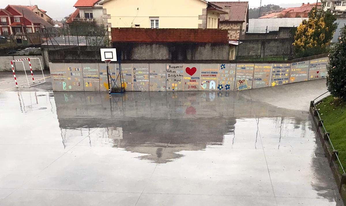 Nova pista deportiva no CEIP O Cruceiro