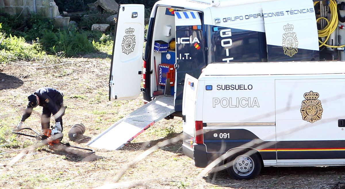 Segunda xornada de rexistros na casa da familia Araújo en San Amaro Segunda xornada de rexistros na casa da familia Araújo en San Amaro