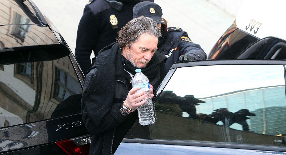 Sito Miñanco, a su llegada a la Audiencia de Pontevedra