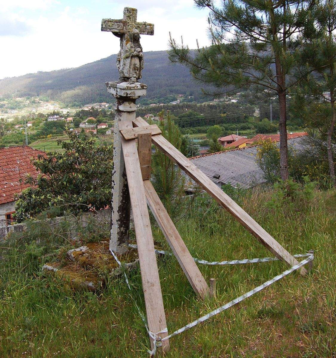 Crucero de Faxil, en Barro 