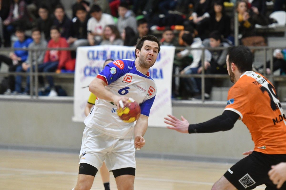 Partido entre Cisne e Torrelavega no CGTD