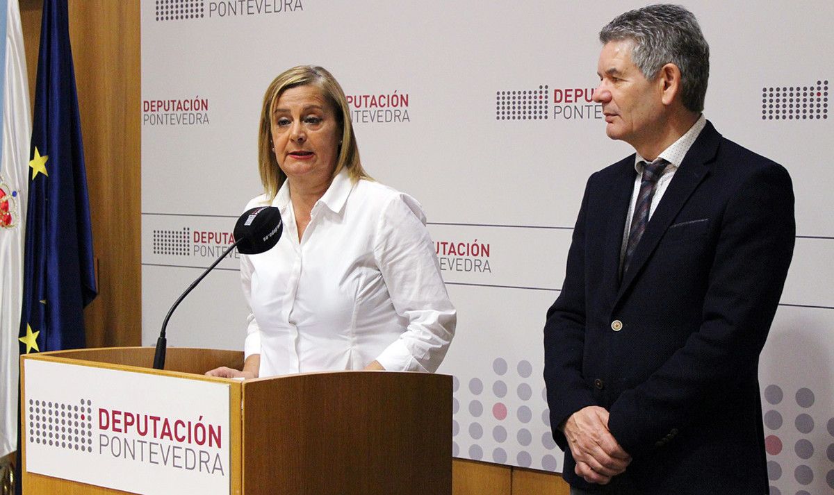 Carmela Silva, presidenta da Deputación, durante a rolda de prensa no Pazo Provincial