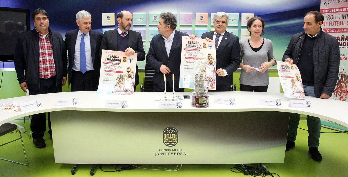 Presentación do España-Finlandia de fútbol sala en Pontevedra