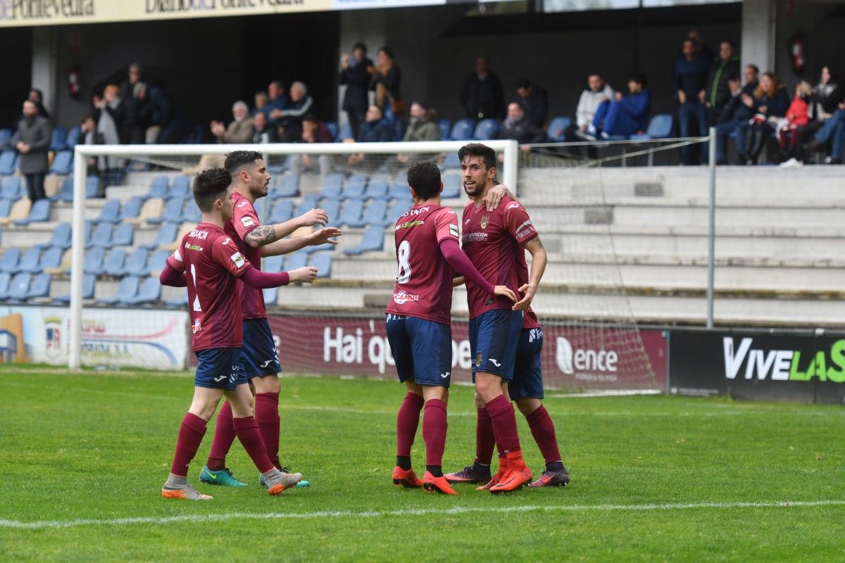 Partido entre Pontevedra y Talavera en Pasarón