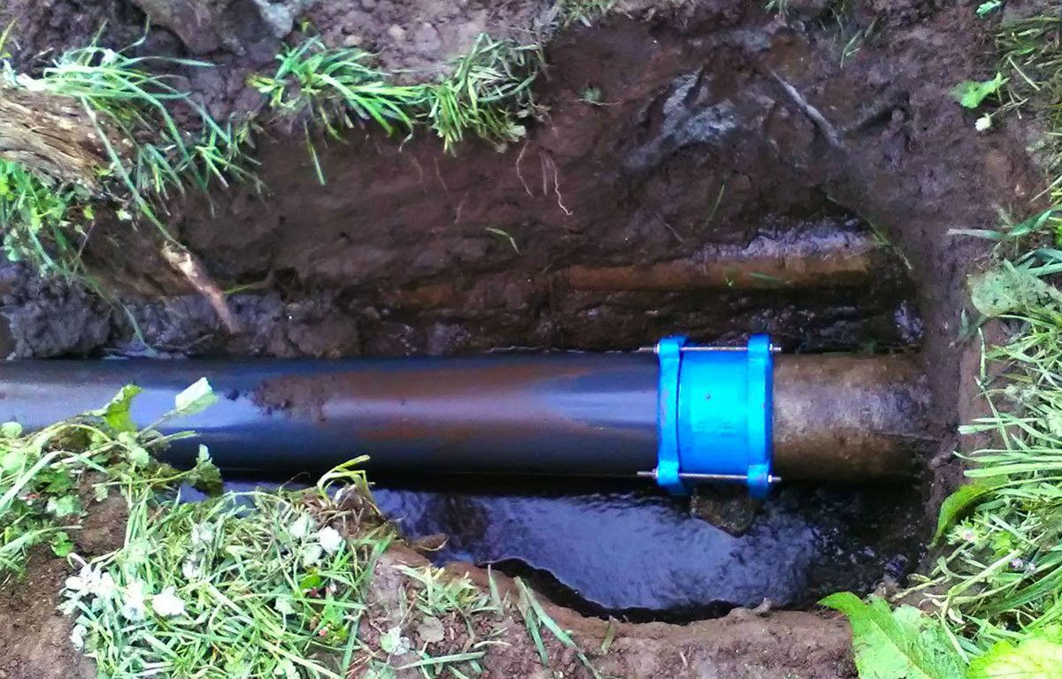 Rotura de tubaxe en Marín