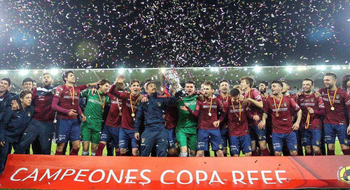 Partido final Copa Federación entre Pontevedra y Ontinyent en Pasarón