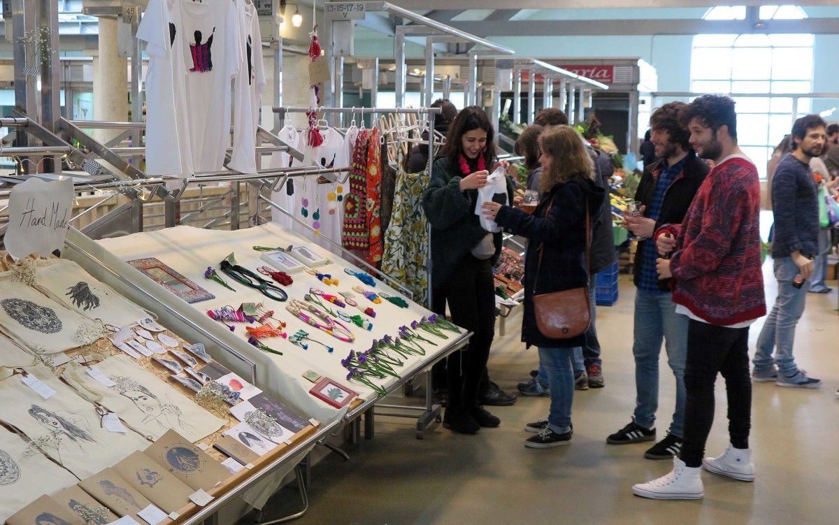 Sétima Feira del sábado 14 de abril en el Mercado de Abastos