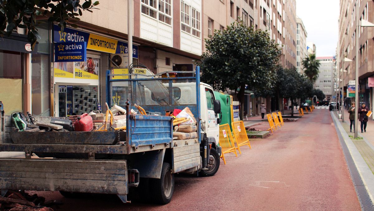 Obras na rúa Cruz Gallastegui