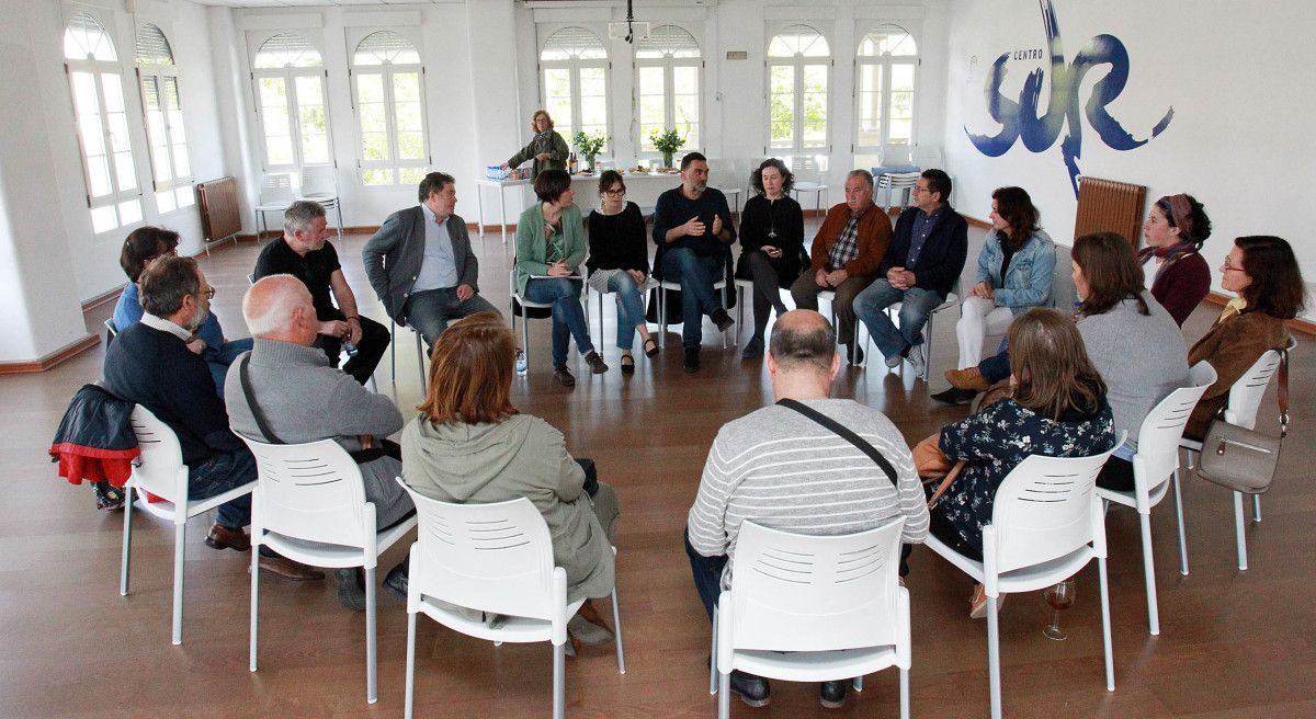 Reunión de Ana Pontón e Lores con veciños de Pontevedra pola compostaxe